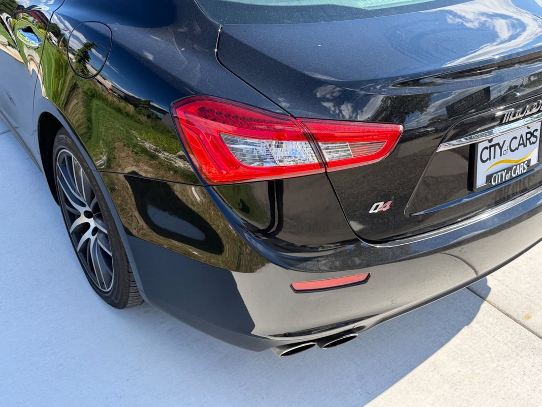 Used 2016 Maserati Ghibli S Q4 AWD/4WD image 13