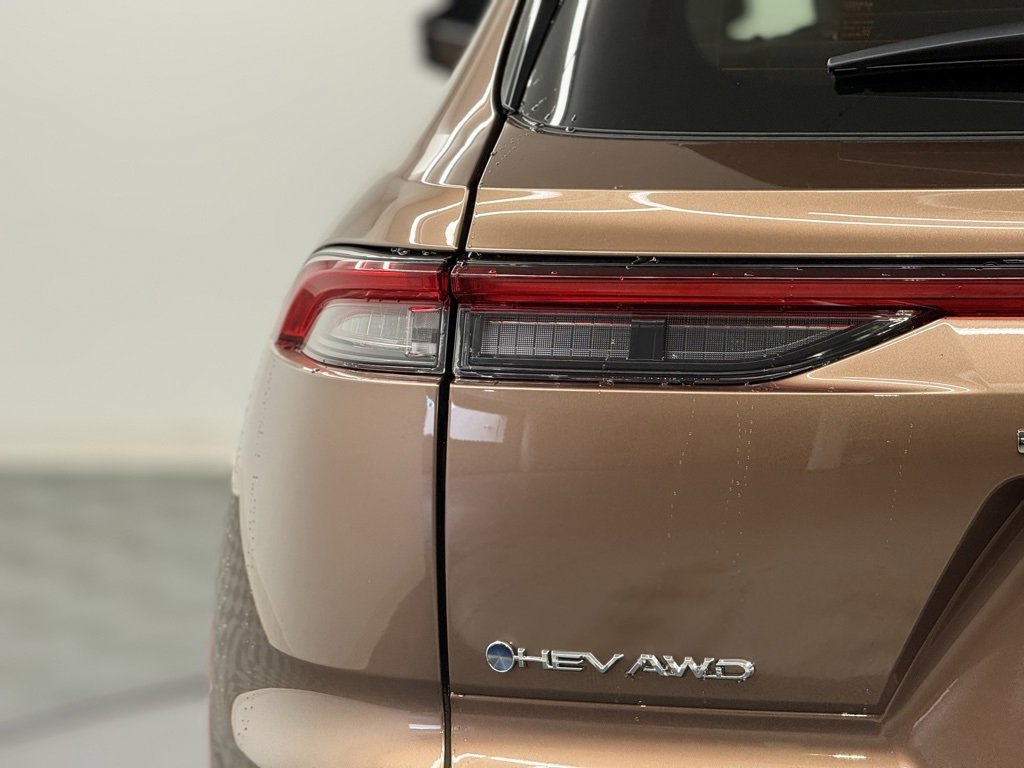 New 2026 Toyota Crown Signia Limited image 9