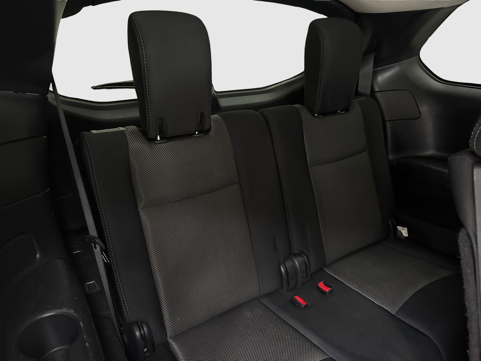 Used 2020 Nissan Pathfinder SV FWD image 49