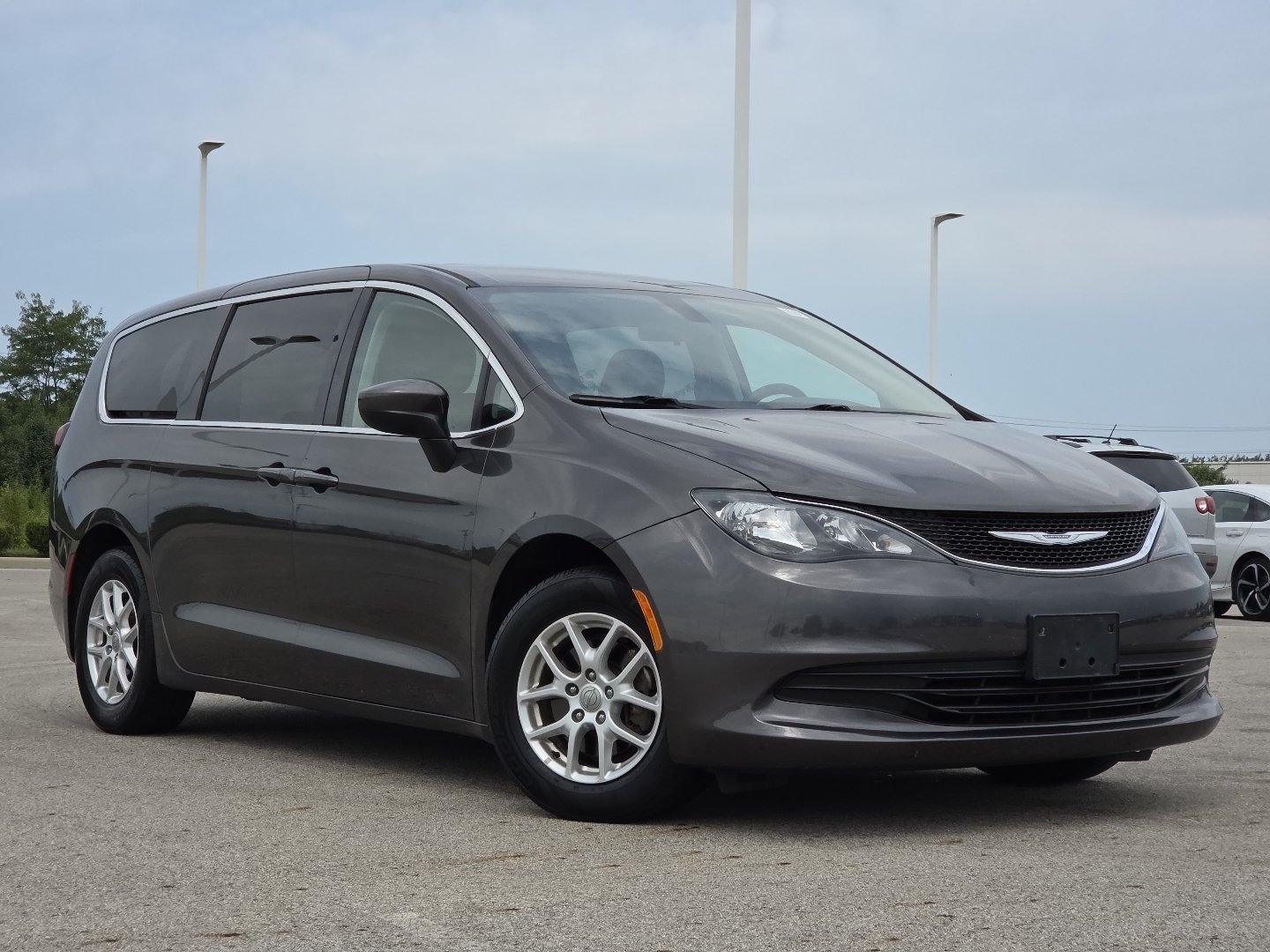 Used 2018 Chrysler Pacifica LX