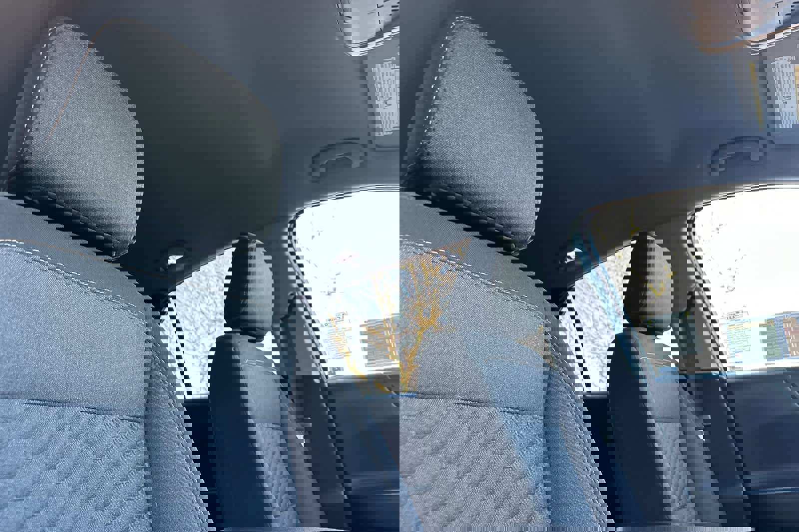 Used 2020 Chevrolet Equinox LT image 18