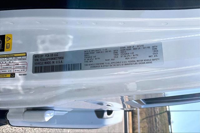 Used 2022 Jeep Wrangler Unlimited Sahara w/ Cold Weather Group image 35