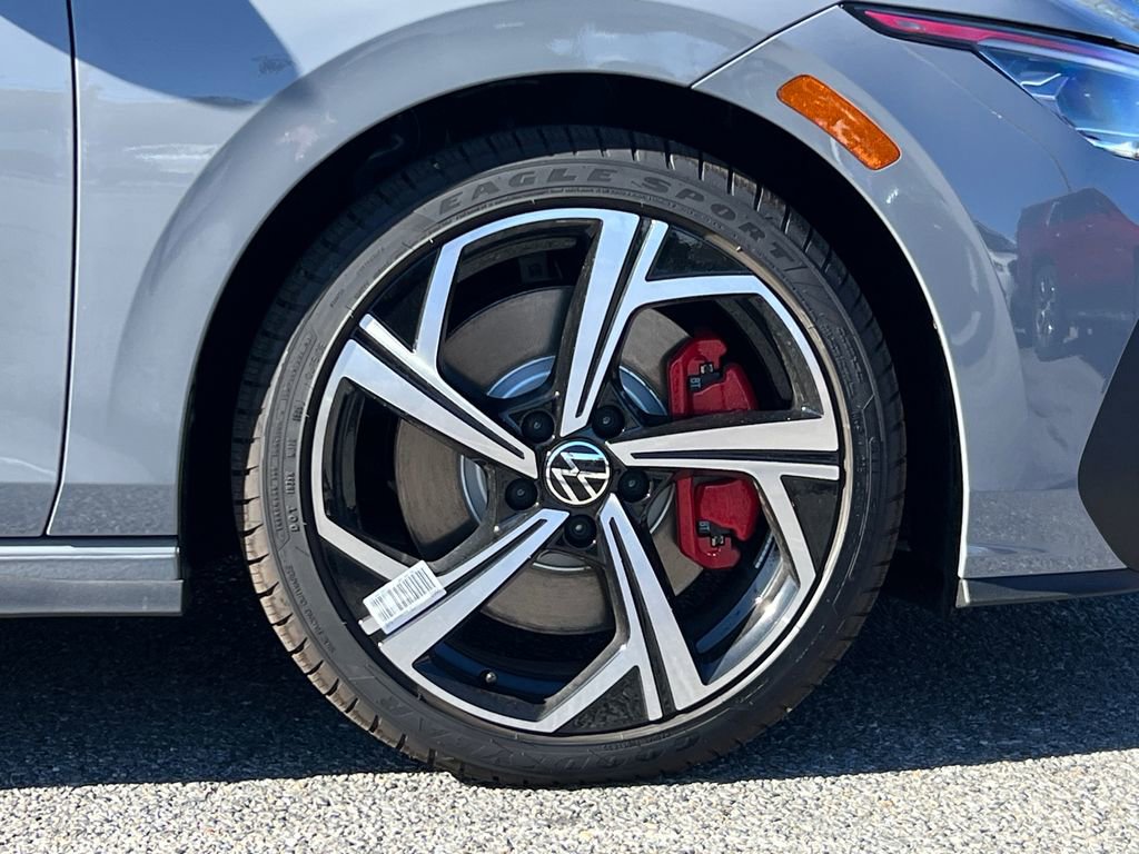 New 2025 Volkswagen GTI SE image 6