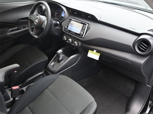 Used 2025 Nissan Kicks Play S image 37