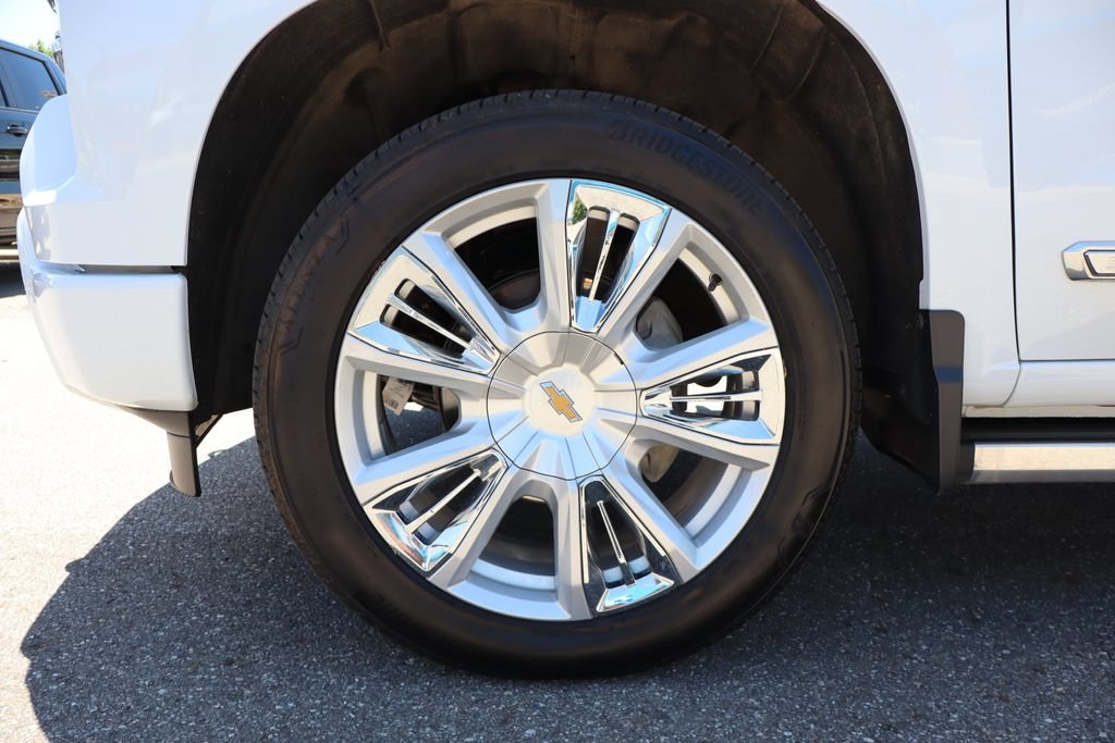 Used 2026 Chevrolet Silverado 1500 High Country w/ High Country Premium Package AWD/4WD image 30