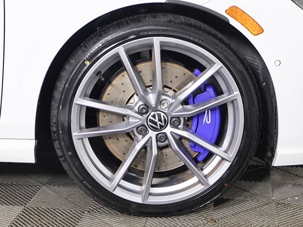 Used 2024 Volkswagen Golf R AWD/4WD image 26