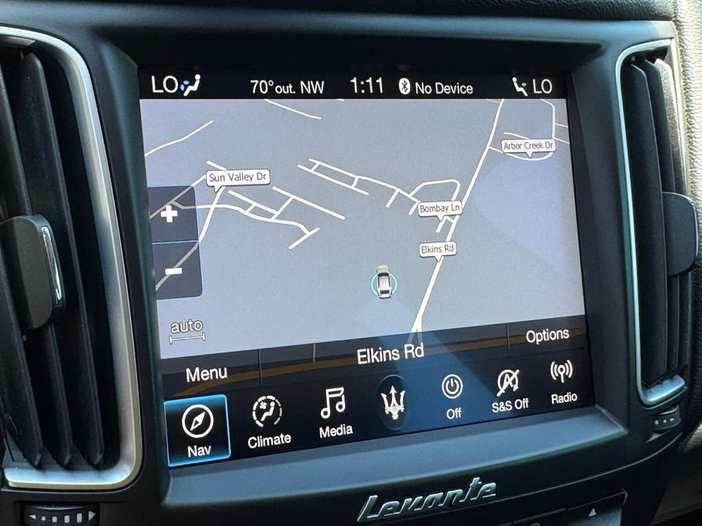 Used 2020 Maserati Levante S AWD/4WD image 32