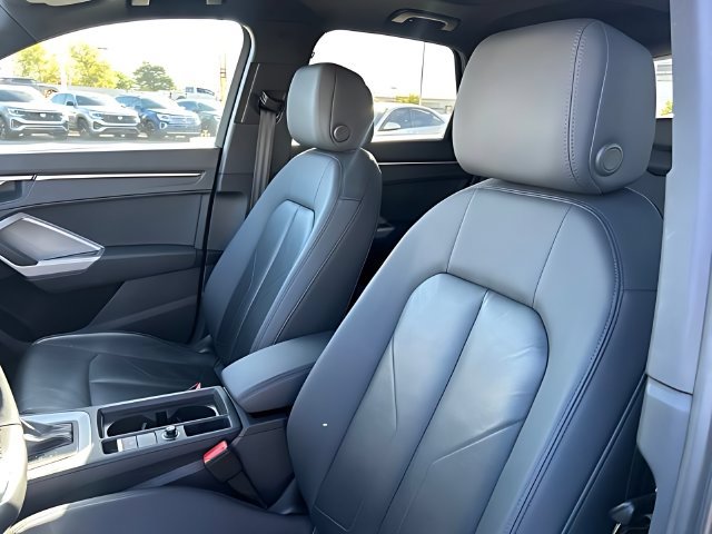 Used 2025 Audi Q3 2.0T Premium AWD/4WD image 21