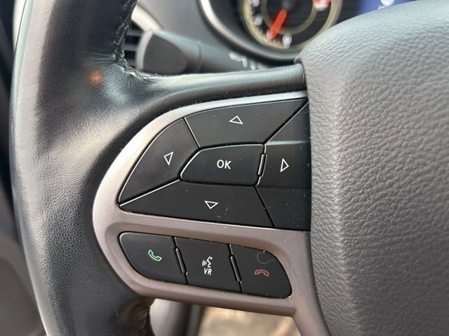 Used 2021 Jeep Cherokee Latitude Lux w/ Sun & Sound Group image 13