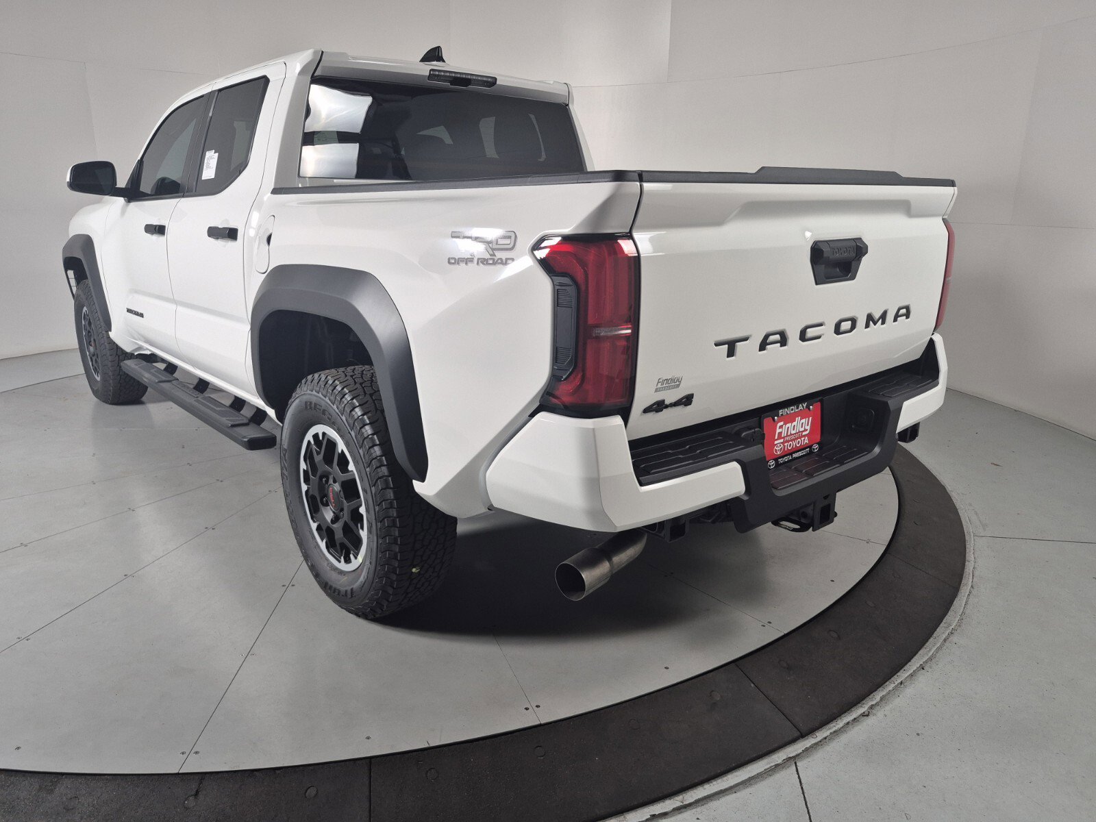 New 2026 Toyota Tacoma TRD Off-Road image 3