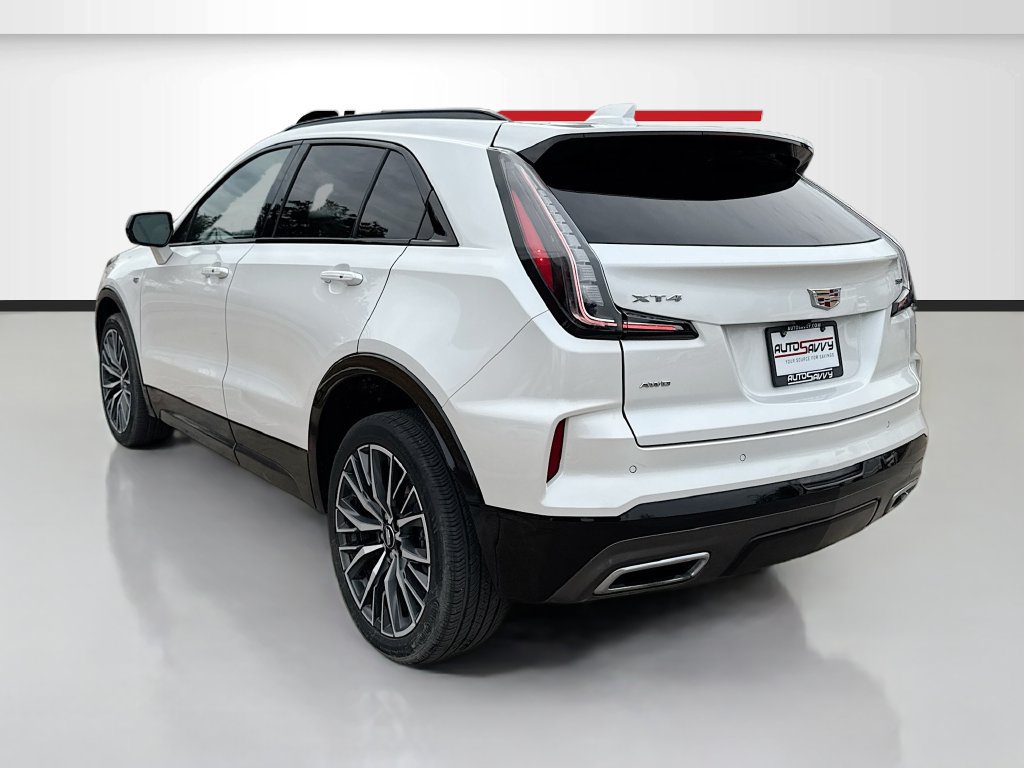 Used 2024 Cadillac XT4 Sport AWD/4WD image 5