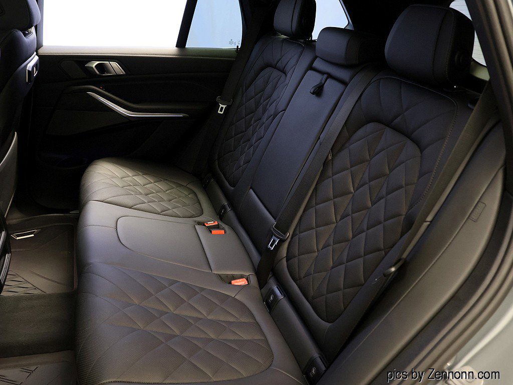 Certified 2024 BMW X5 xDrive40i w/ Premium Package image 12