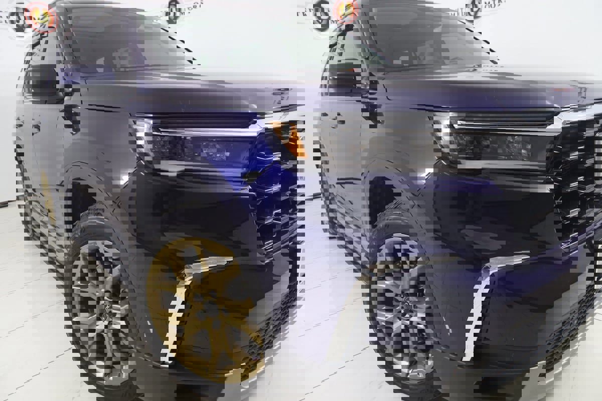 Used 2024 Honda Pilot Touring image 18