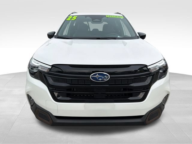 Used 2025 Subaru Forester Sport AWD/4WD image 2