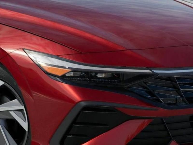 New 2026 Hyundai Elantra SEL Sport Premium image 9