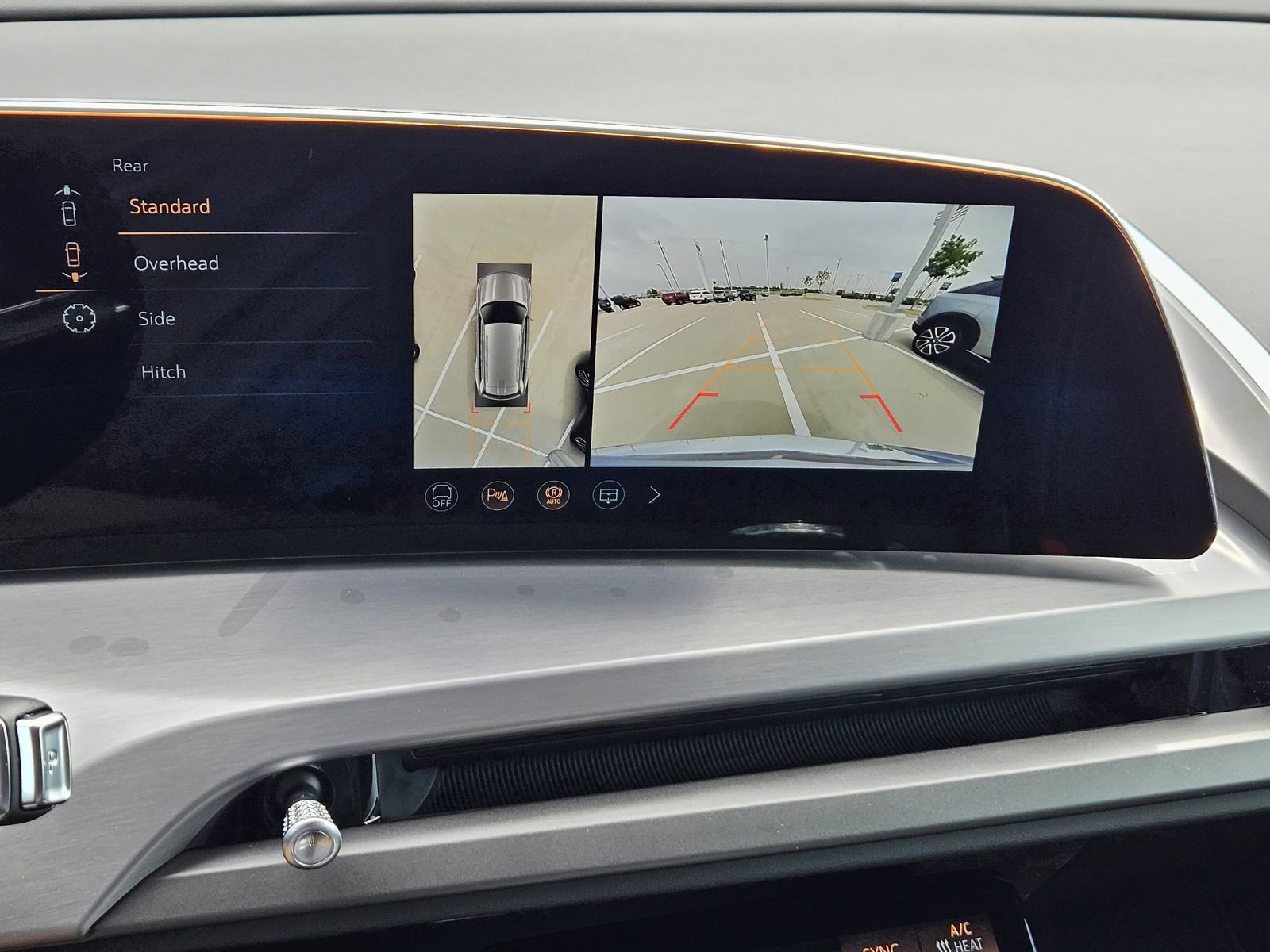 New 2026 Cadillac Vistiq Luxury AWD/4WD image 19