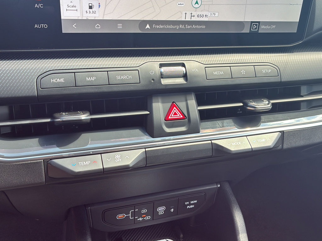 New 2026 Kia K4 GT-Line FWD image 30