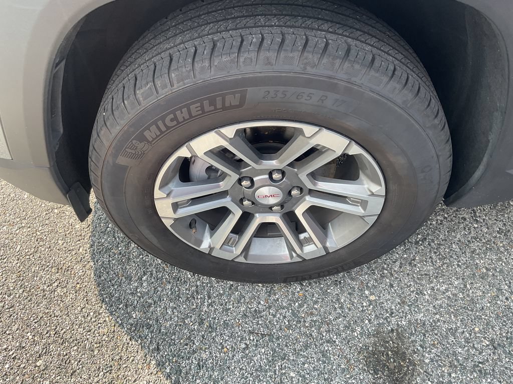Used 2025 GMC Terrain Elevation FWD image 5