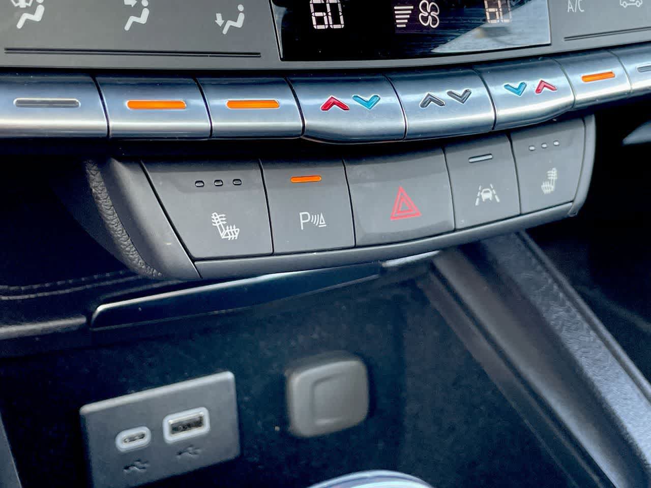Certified 2023 Cadillac XT4 Premium Luxury w/ Technology Package AWD/4WD image 23