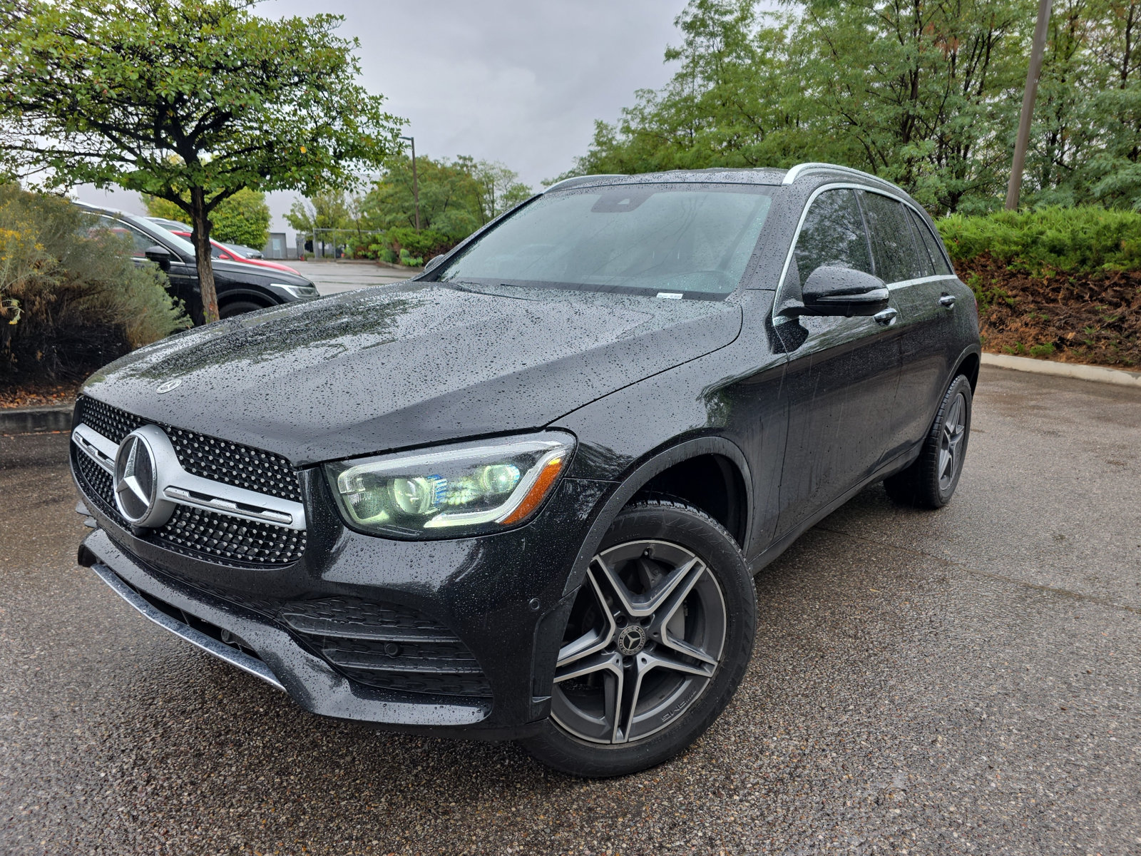 Used 2021 Mercedes-Benz GLC 300 4MATIC image 10