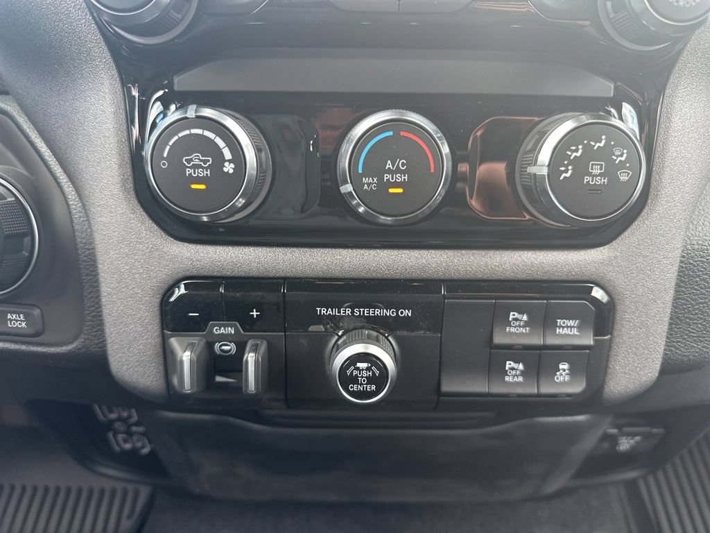 New 2026 RAM 1500 Classic Warlock AWD/4WD image 19