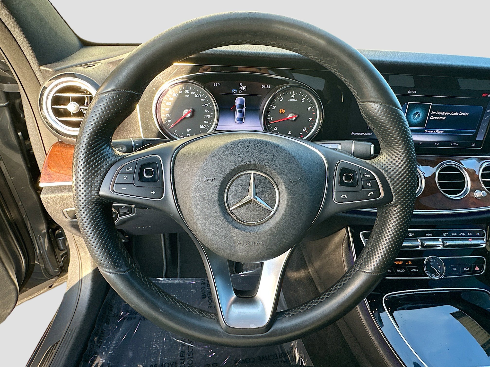 Used 2017 Mercedes-Benz E 300 image 11