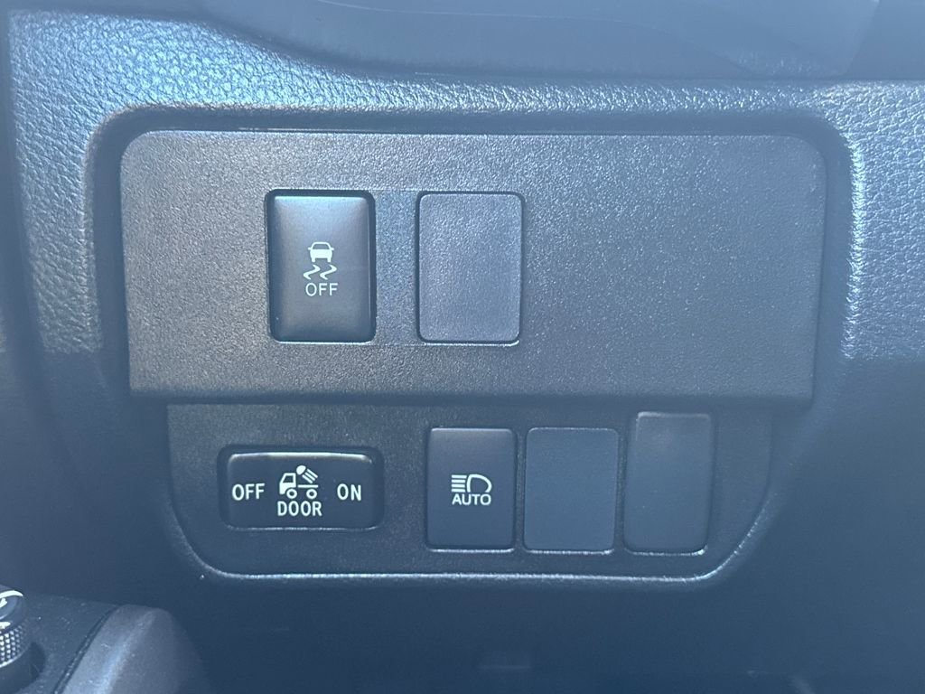 Used 2022 Toyota Tacoma SR5 image 31