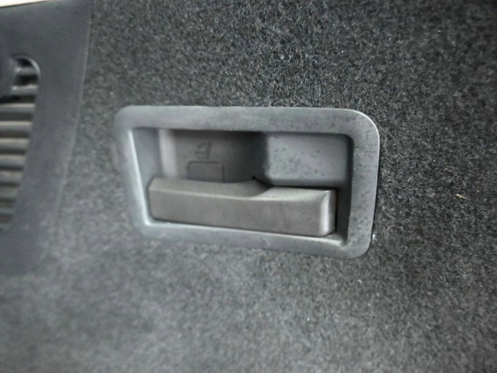 Used 2022 Nissan Murano SL w/ Cargo Package image 46