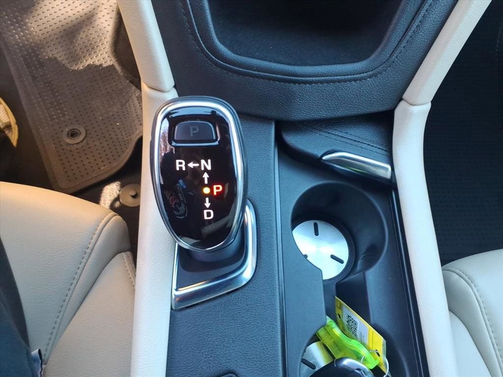 Used 2019 Cadillac XT5 FWD image 21