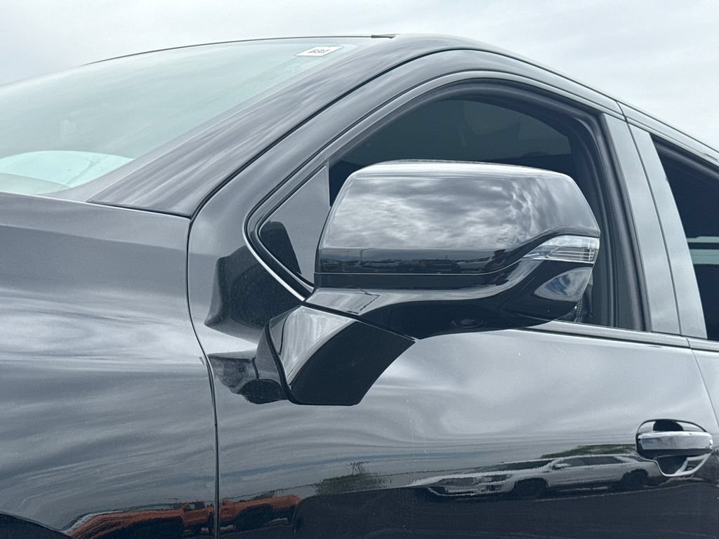 New 2025 GMC Sierra EV Denali AWD/4WD image 14