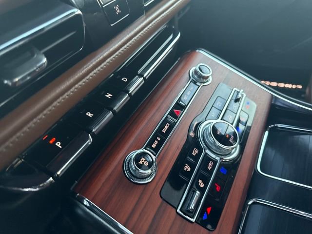 Certified 2023 Lincoln Aviator Reserve w/ Elements Package Plus image 28