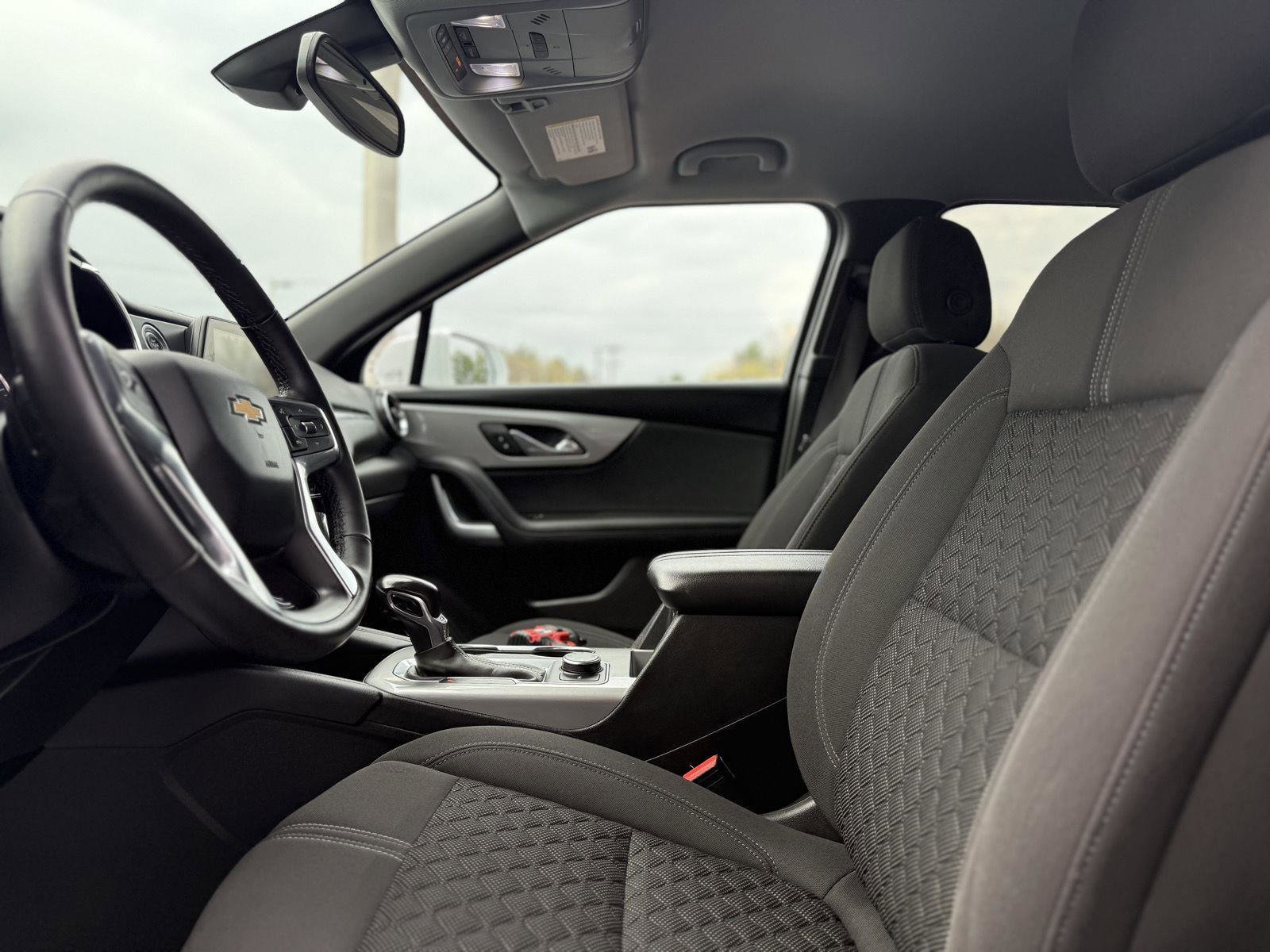 Used 2019 Chevrolet Blazer LT image 13