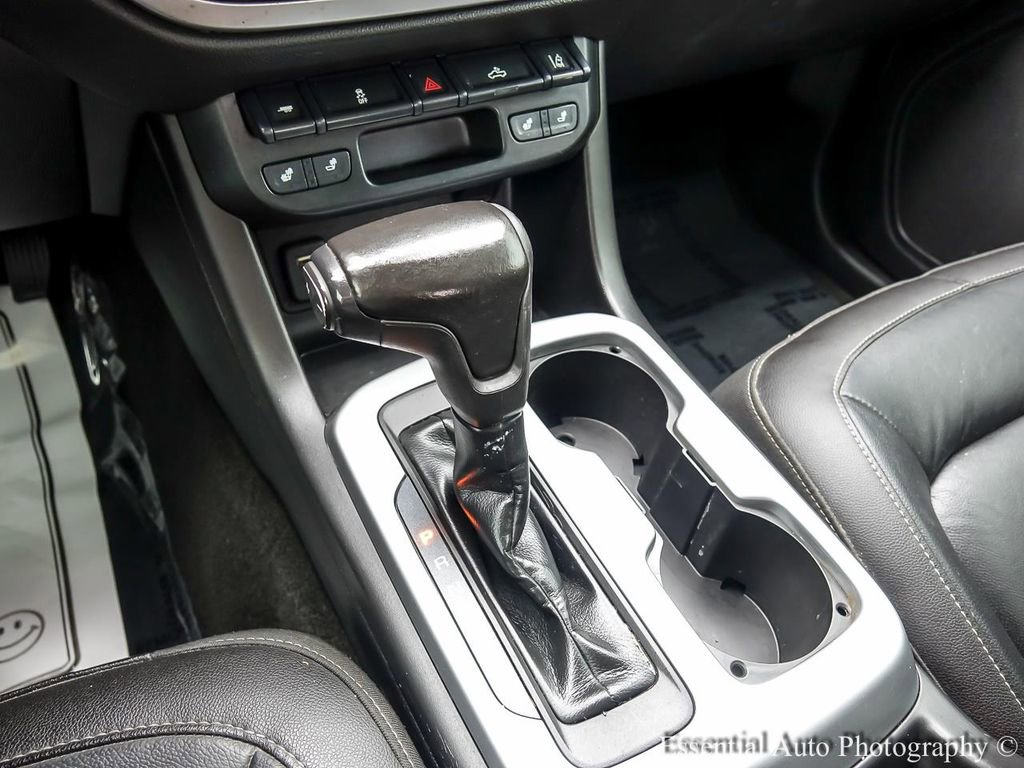 Used 2018 Chevrolet Colorado LT w/ Redline Special Edition AWD/4WD image 18