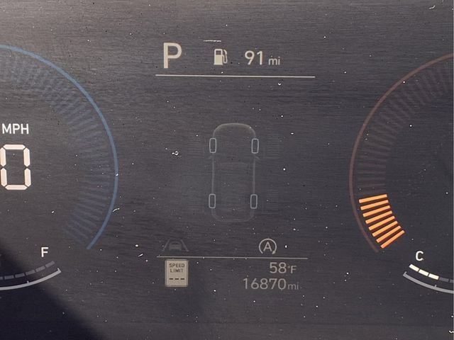 Used 2024 Hyundai Kona SE AWD/4WD image 18