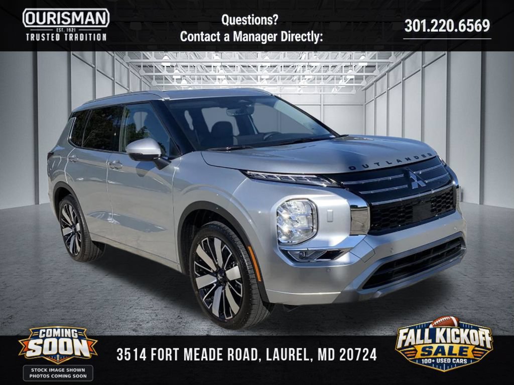 Used 2025 Mitsubishi Outlander SE
