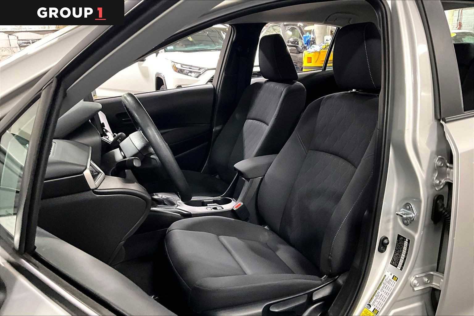 Certified 2025 Toyota Corolla LE FWD image 8