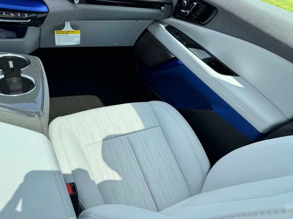 New 2027 Cadillac Optiq Premium Sport AWD/4WD image 22