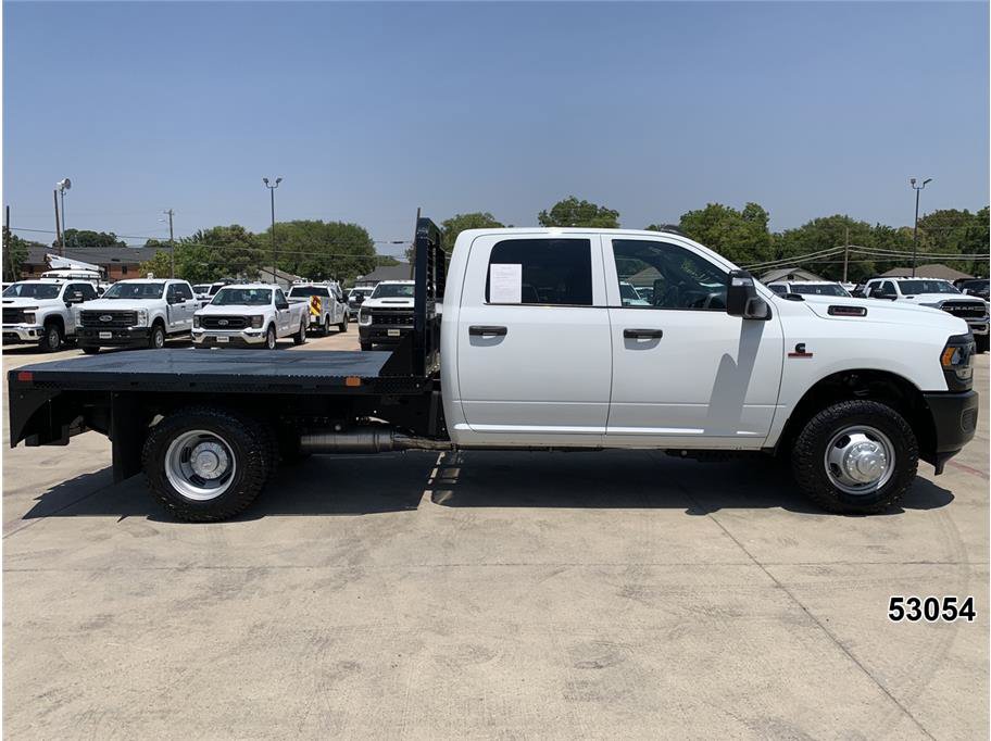 Used 2024 RAM 3500 Tradesman AWD/4WD image 5