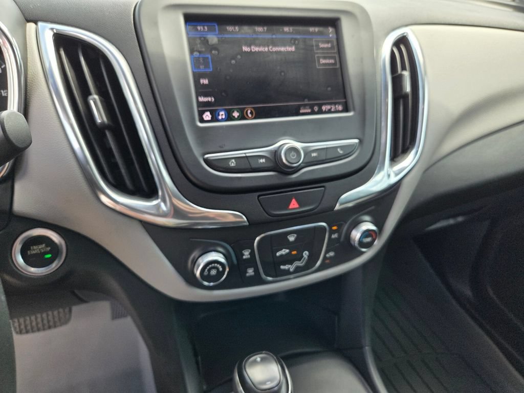 Used 2021 Chevrolet Equinox LS w/ LS Convenience Package FWD image 24