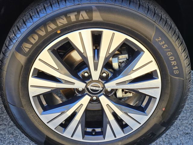 Certified 2023 Nissan Rogue SV AWD/4WD image 10