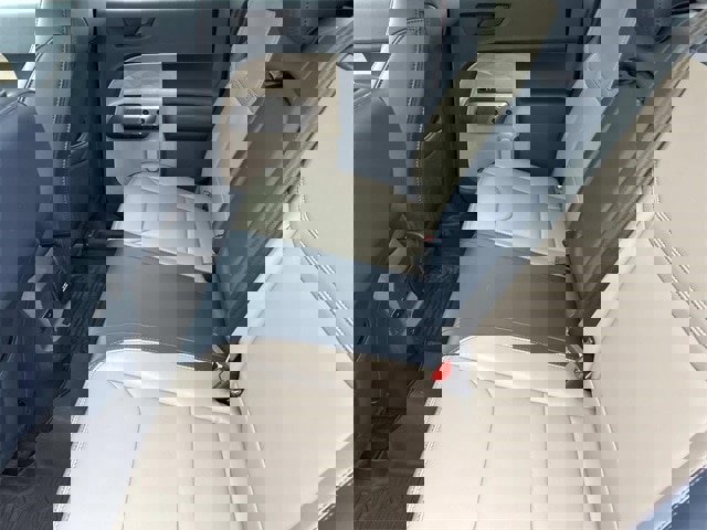 Certified 2025 Ford Maverick Lariat w/ 4K Tow Package image 18