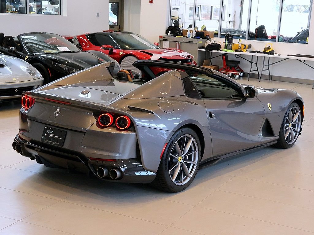 Certified 2022 Ferrari 812 GTS RWD image 95