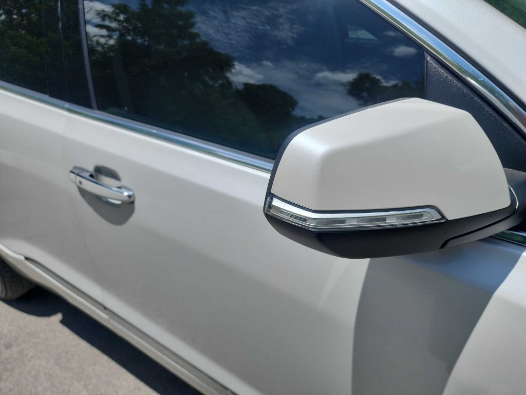 Used 2021 GMC Acadia Denali AWD/4WD image 13