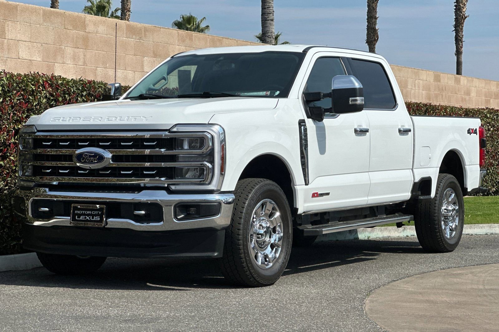 Used 2024 Ford F250 Lariat w/ Chrome Package image 8