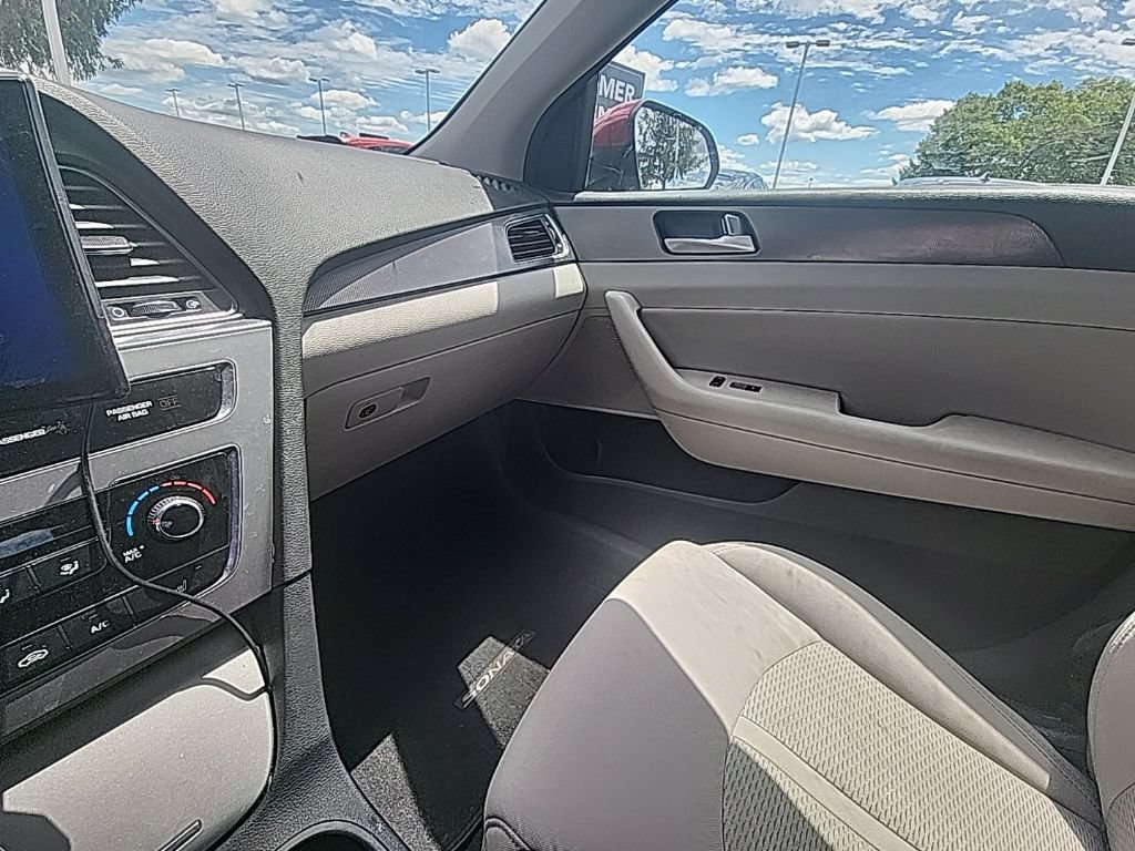 Used 2015 Hyundai Sonata Sport FWD image 10
