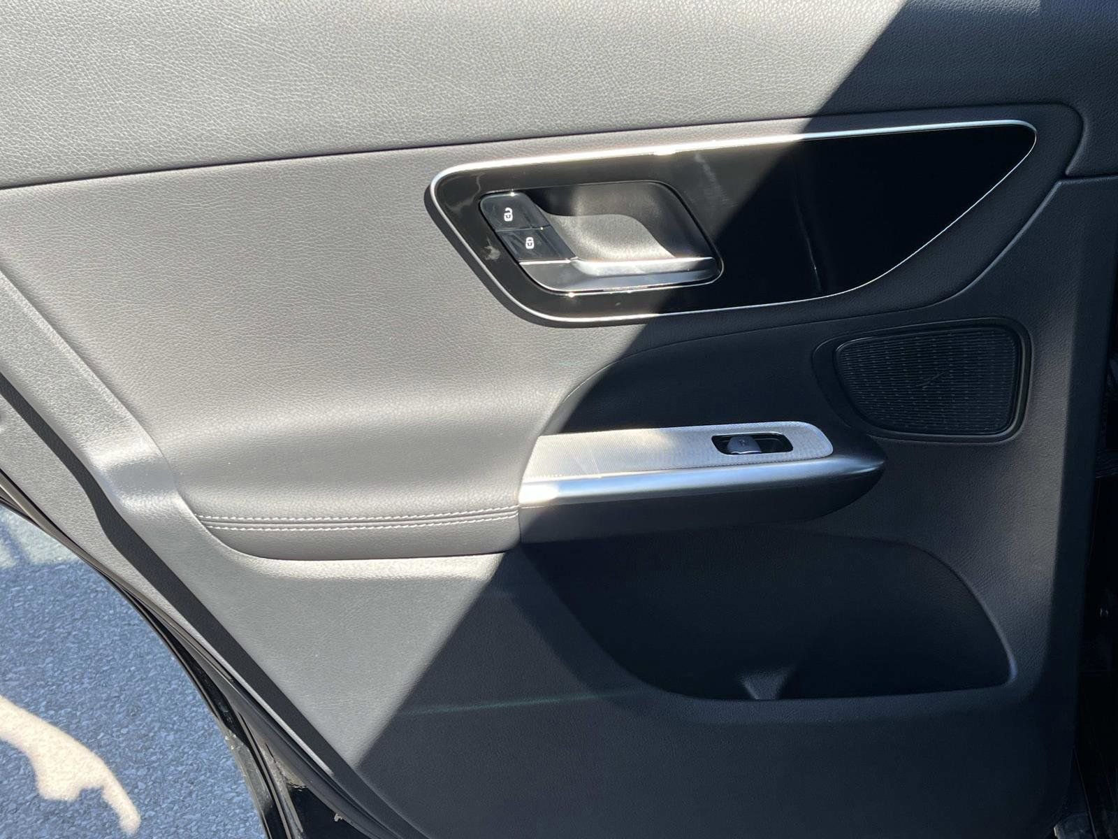 Certified 2025 Mercedes-Benz GLC 300 image 15