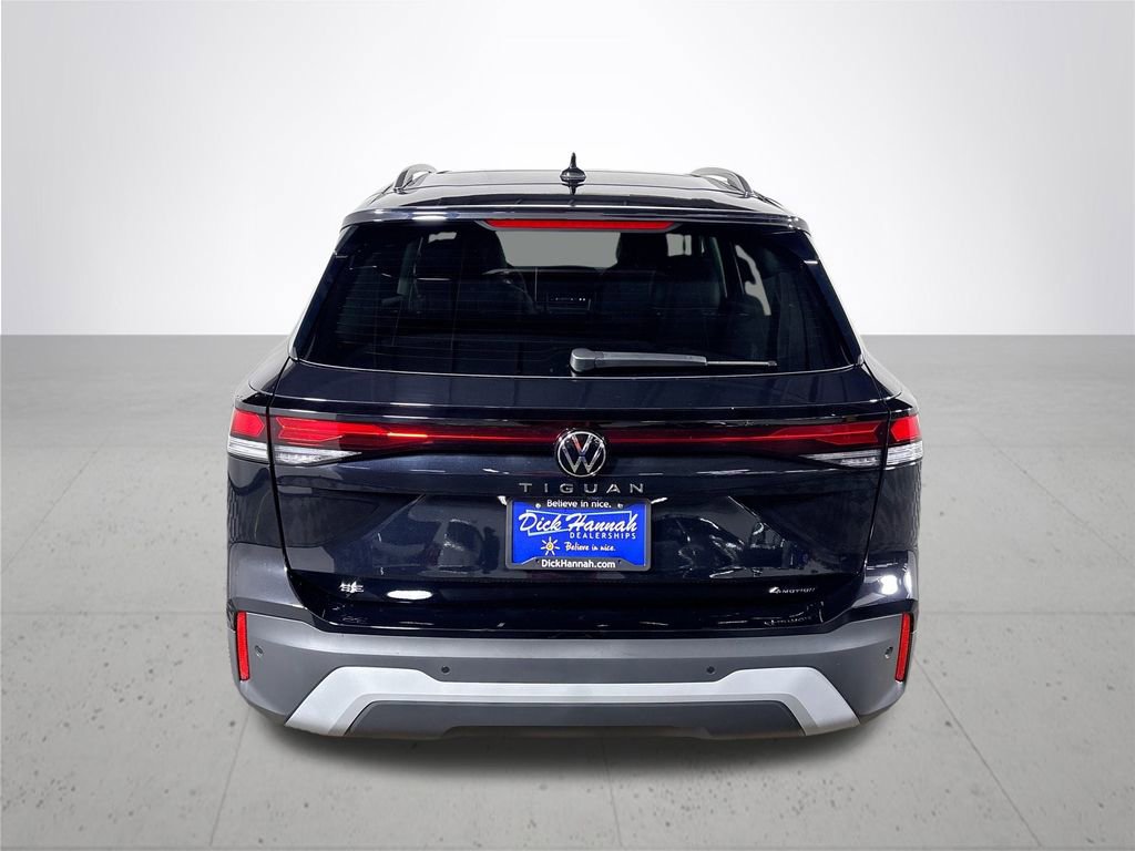 New 2026 Volkswagen Tiguan SE image 7