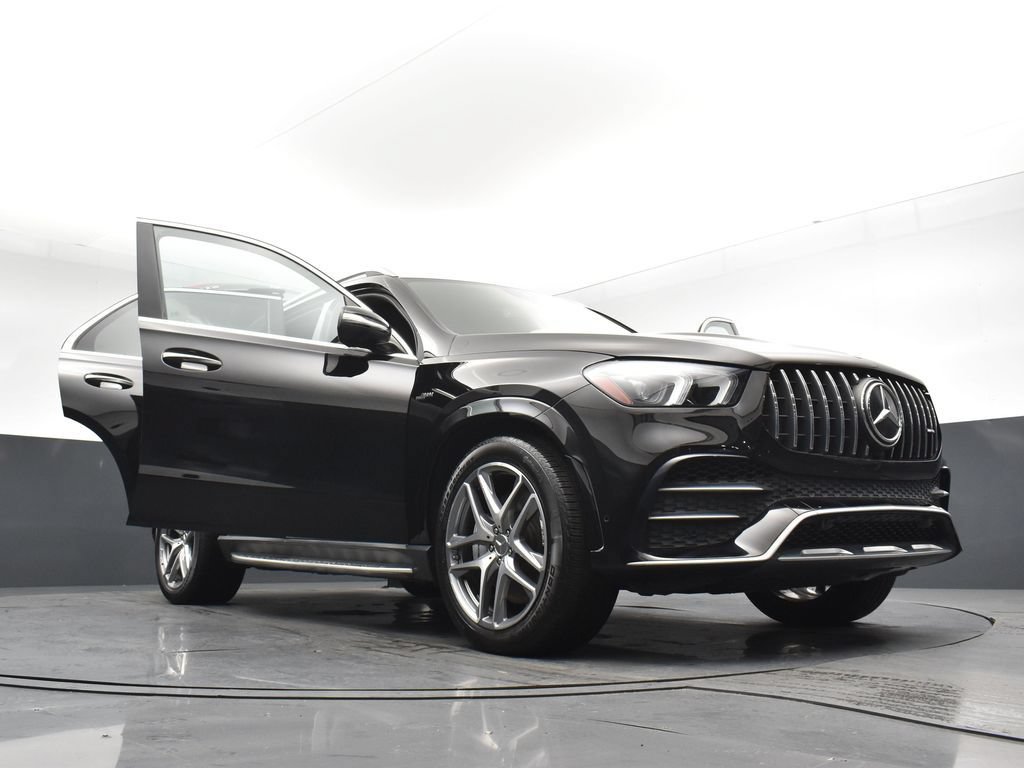 Used 2021 Mercedes-Benz GLE 53 AMG 4MATIC w/ Parking Assistance Package image 29