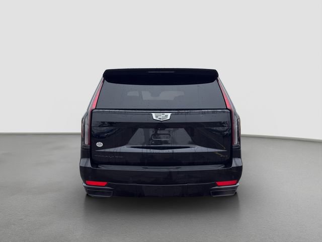 Used 2023 Cadillac Escalade Sport w/ LPO, ONYX Package image 5