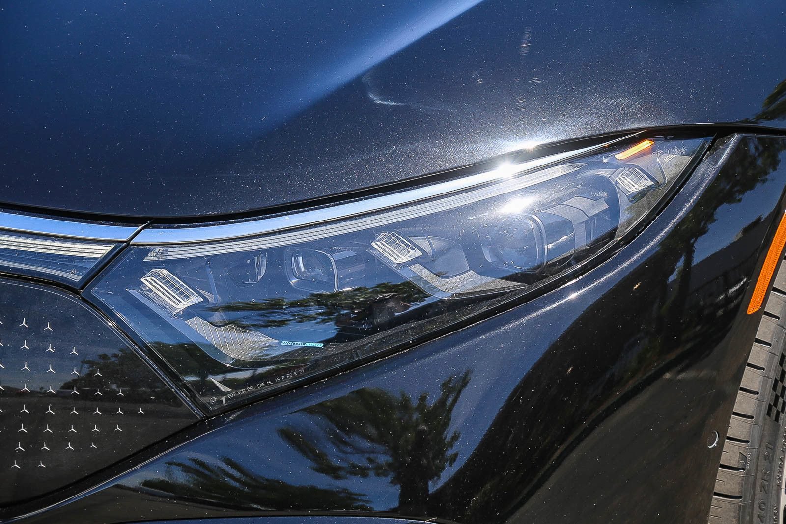 Used 2023 Mercedes-Benz EQS 580 4MATIC Sedan image 7